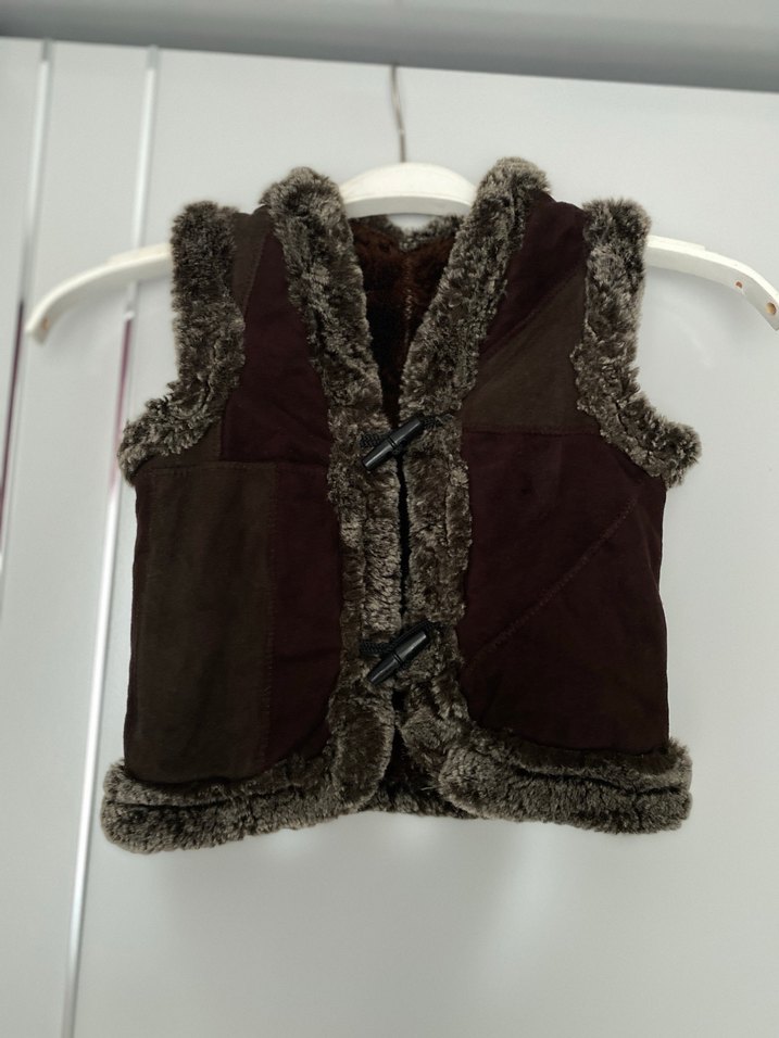 Kürk Detaylı Kahverengi Süet Kadın Yelek - Görsel 3