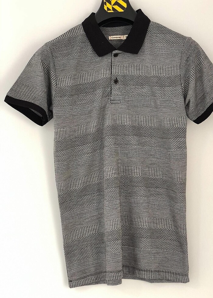 Siyah Polo yaka tişört - Görsel 2