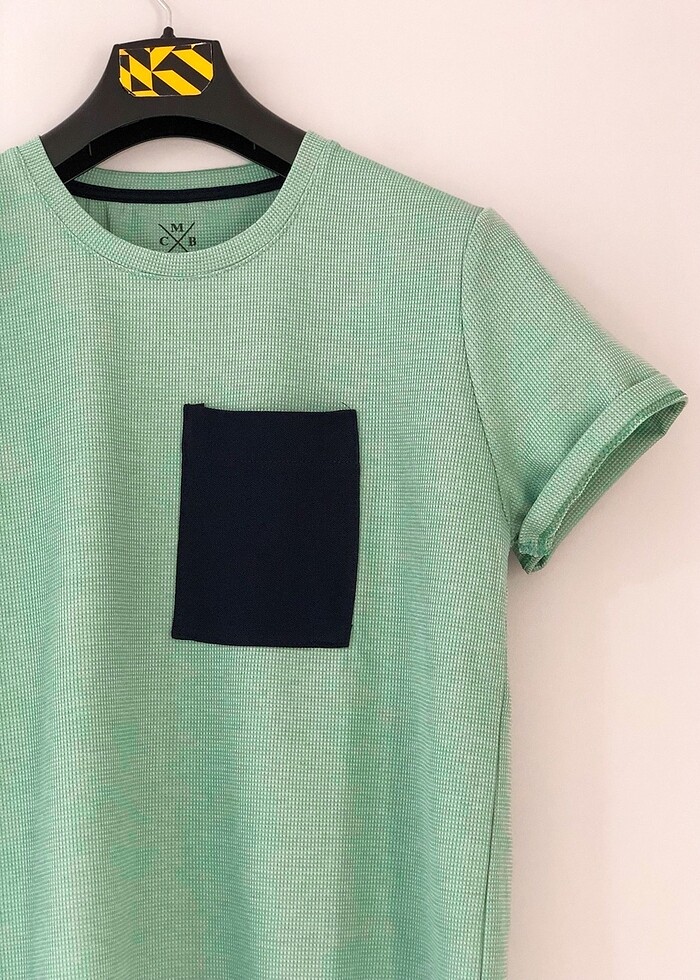 POLO YAKA TİŞÖRT VE SİMİT YAKA TİŞÖRT - Görsel 4