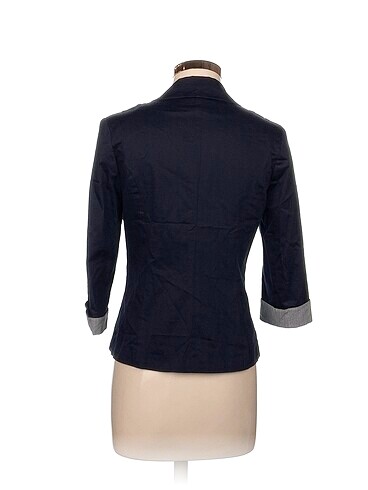 40 Beden Robin Blazer %70 İndirimli.