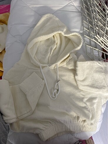 Crop sweat