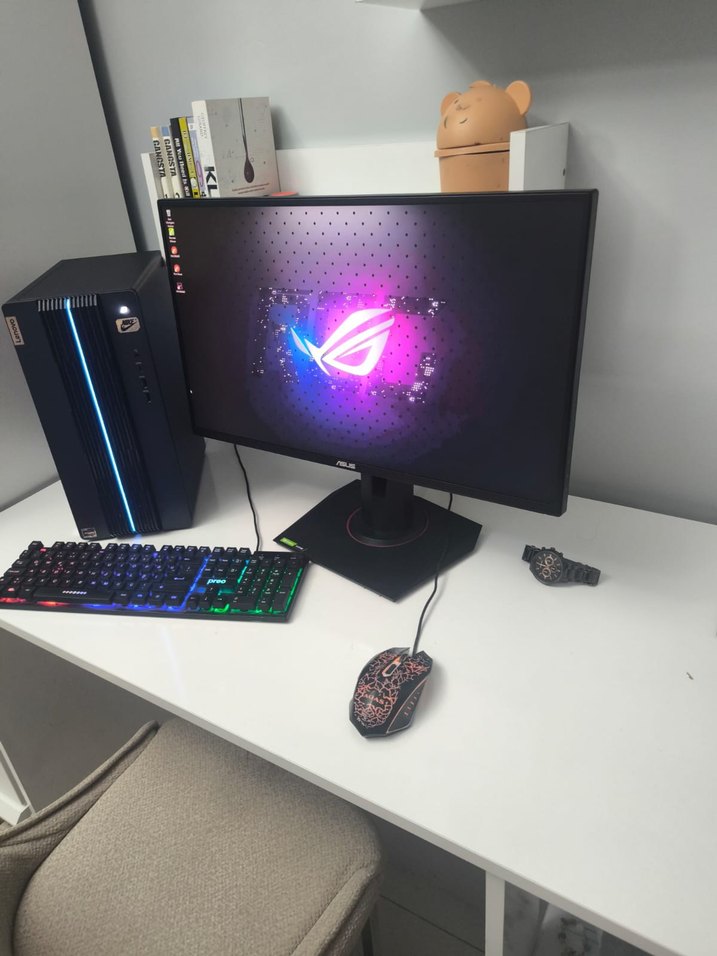 Siyah ASUS Gaming Set Up'ı - Görsel 3