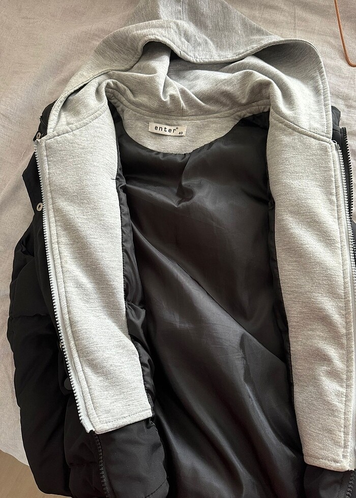 Kapüşonlu  birleşik yelek - Görsel 3