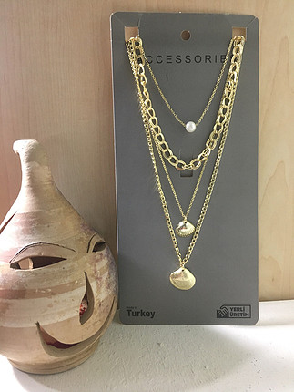İki ayrı ikili ürün birleşimidir 