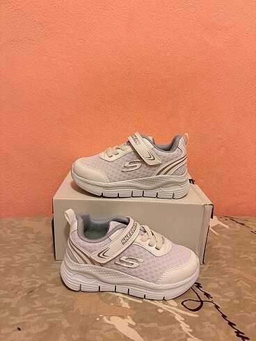 SKECHERS ÇOCUK AYAKKABISI - Görsel 3