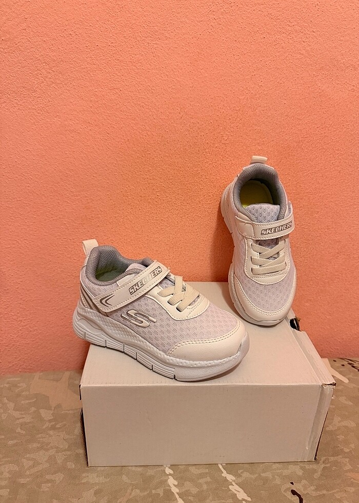 SKECHERS ÇOCUK AYAKKABISI - Görsel 2