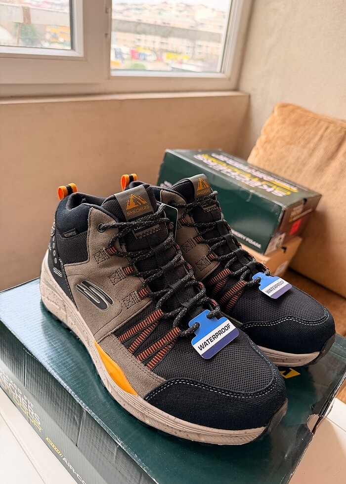 SKECHERS SU GEÇİRMEZ BOT - Görsel 2