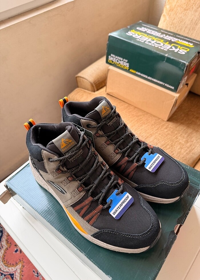 SKECHERS SU GEÇİRMEZ BOT - Görsel 3