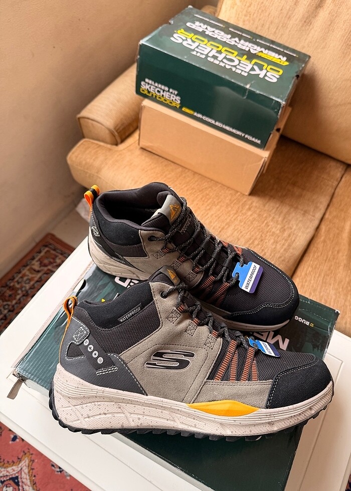 SKECHERS SU GEÇİRMEZ BOT - Görsel 4