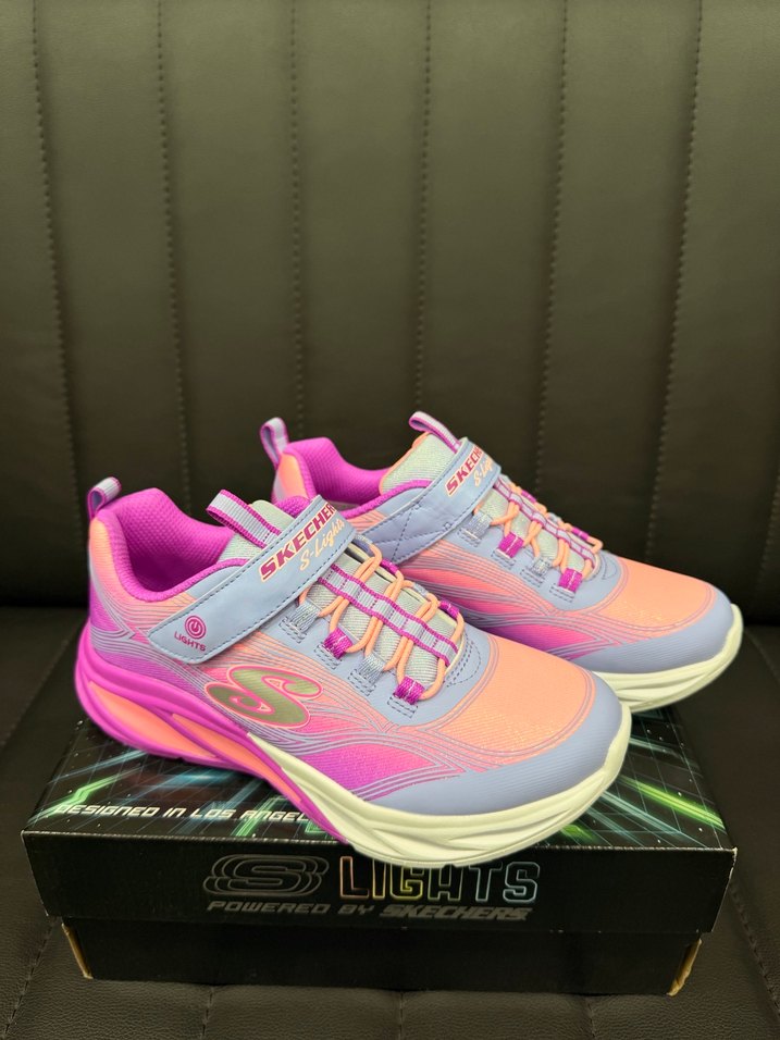 SKECHERS KIZ ÇOCUK IŞIKLI AYAKKABI - Görsel 3