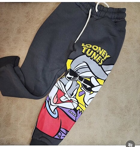 8 Yaş Beden ZARA BUGS BUNNY ERKEK ÇOCUK TAKIM