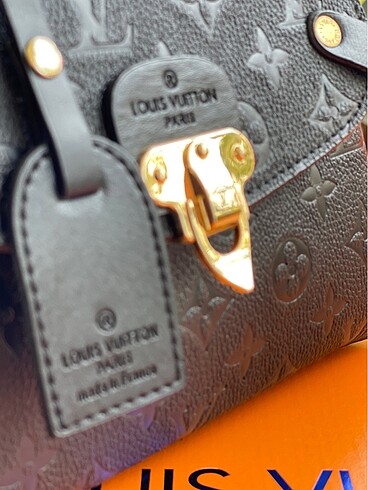  Beden siyah Renk LOUIS VUITTON