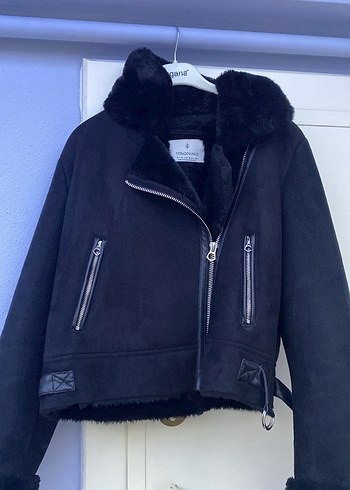 Stradivarius ürünü