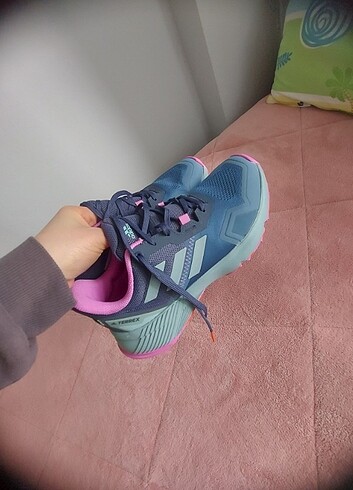 39 Beden çeşitli Renk Orjinal adidas bayan spor ayakkabısı