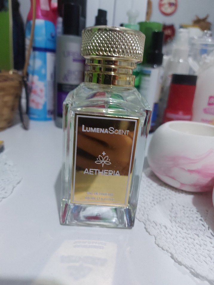 LumenaScent Aetheria Kadın Parfümü - Görsel 3
