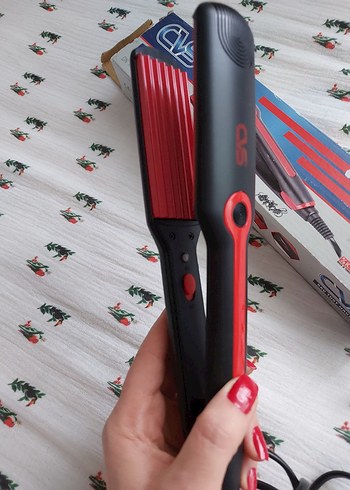 Kırmızı Saç Düzleştirici 55W 200°C - Görsel 4