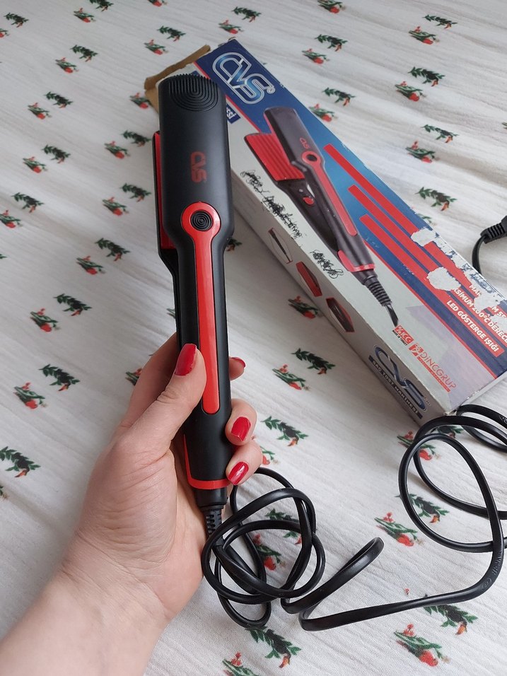 Kırmızı Saç Düzleştirici 55W 200°C - Görsel 5