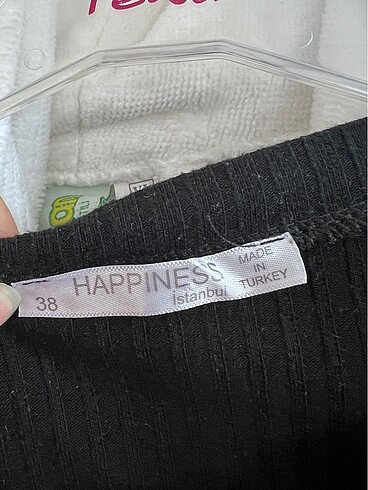 Happiness Siyah esnek kumaş crop