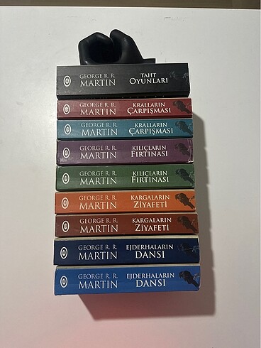 Taht Oyunları Serisi 9 kitap