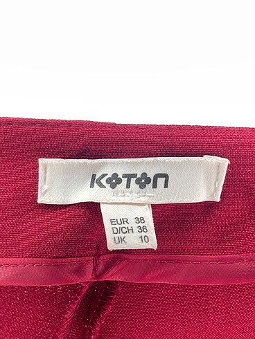 38 Beden kırmızı Renk Koton Düz Kesim %70 İndirimli.