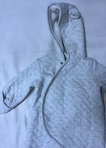 Gri Kapüşonlu Bebek Tulumu - Görsel 2