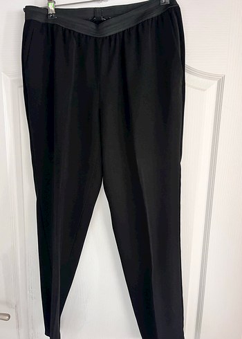 Ann Taylor m