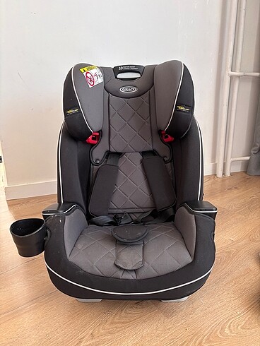9- 36 kg Beden siyah Renk Graco marka (0 - 36 kg )