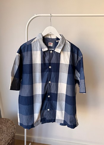 Levis marka