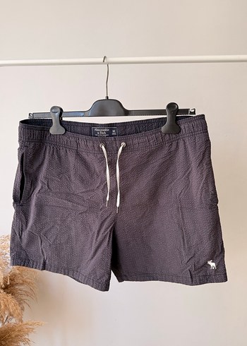 Abercrombie & Fitch m