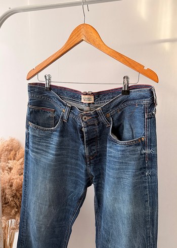 Tommy Hilfiger marka - Görsel 5