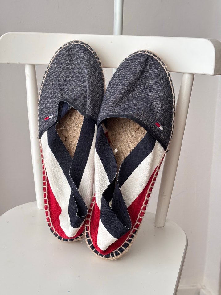 Tommy Hilfiger marka - Görsel 5