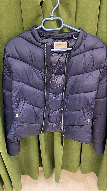 Bershka mont