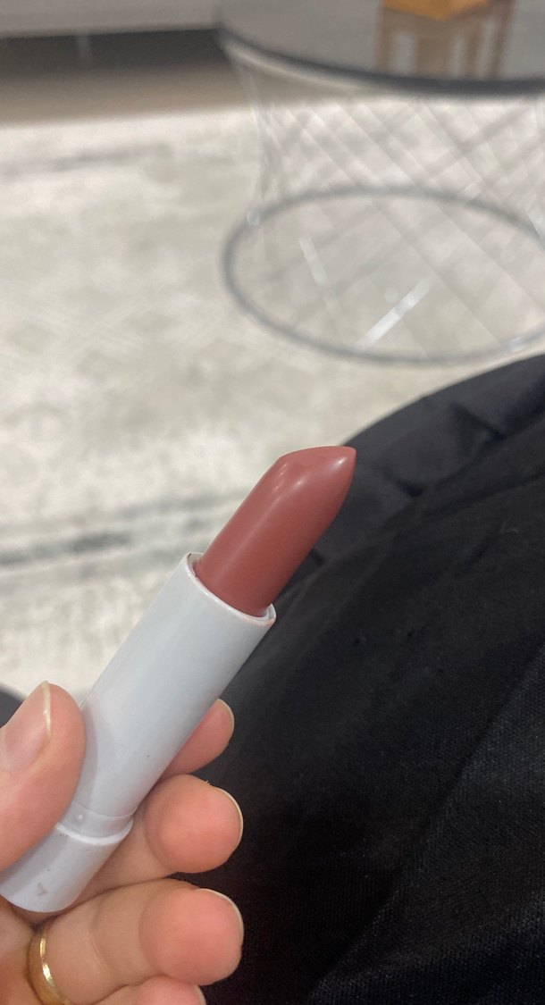 Kiss Beyaz Renkli Dudak Balmı - Görsel 3