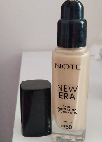 Note New Era SPF50 Fondöten 110 Soft Ivory