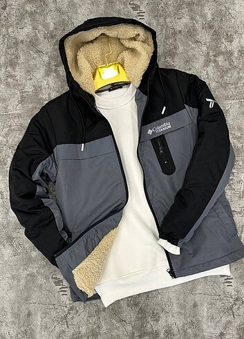 Columbia Titanium Yağmurluk Mont 