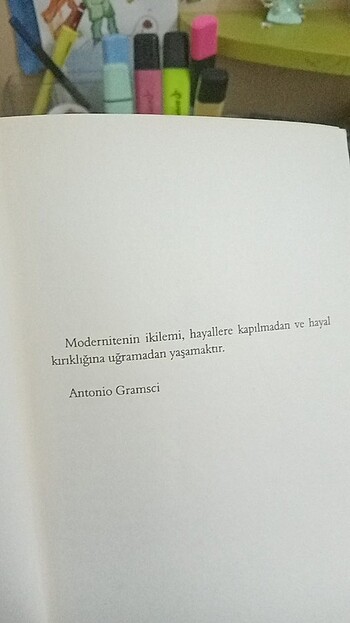 Beden Renk Kitap