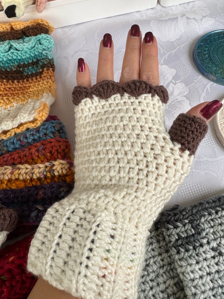 Bej Örgü Bohem Kadın Eldiveni - Görsel 3