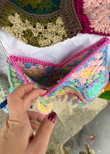 Kız Çocuk Renkli Örgü Poncho - Görsel 5