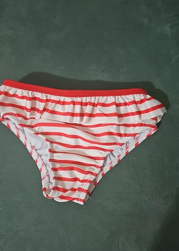 18-24 Ay Beden kırmızı Renk Kız Çocuk Minnie Mouse Desenli Bikini