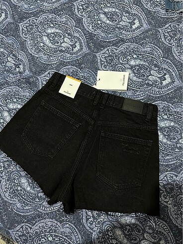m Beden siyah Renk Pull bear şort
