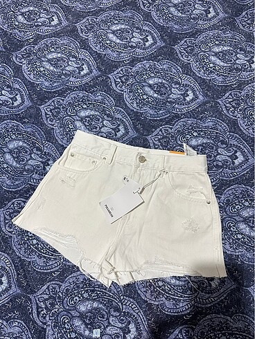 Pull bear şort