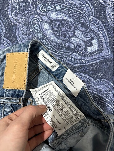 l Beden Pull bear şort