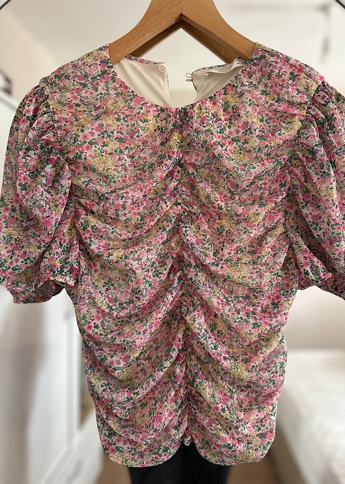 Mango çiçekli bluz - Görsel 3