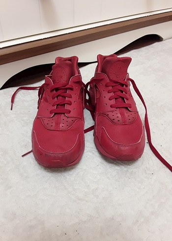 43 Beden Nike air huareche sneaker Kırmızı erkek Spor Ayakkabı