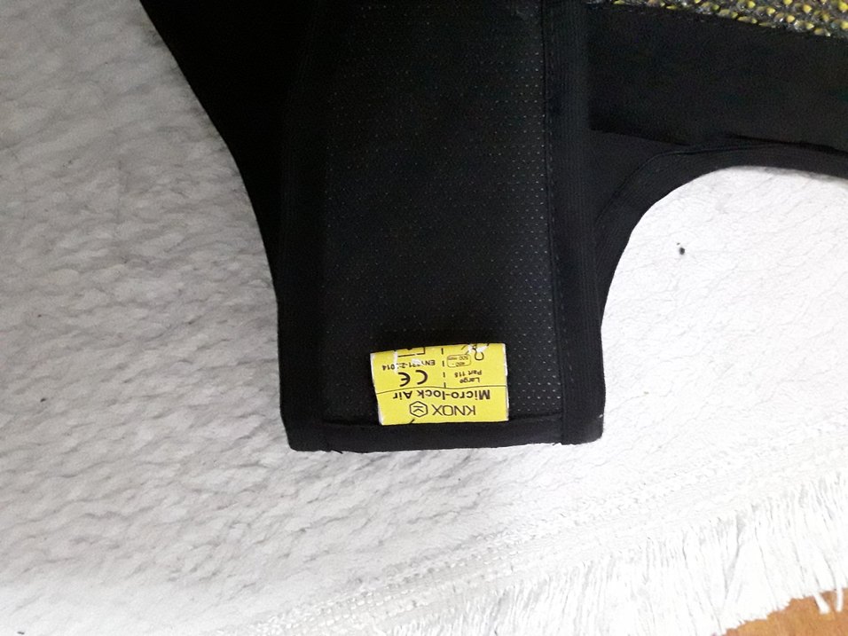 Knox Micro Air Lock motorcu Sırtlık - Görsel 4