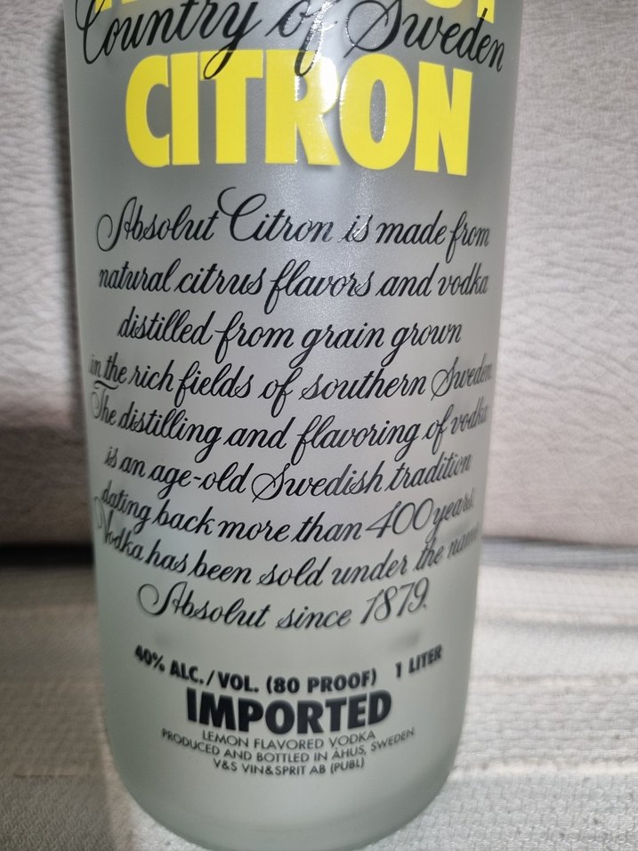 Absolut Citron Voltka şişesi - Görsel 2