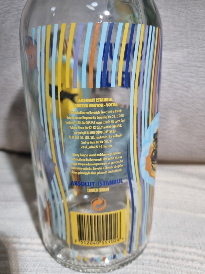 Absolud İstanbul vodka şişesi - Görsel 4