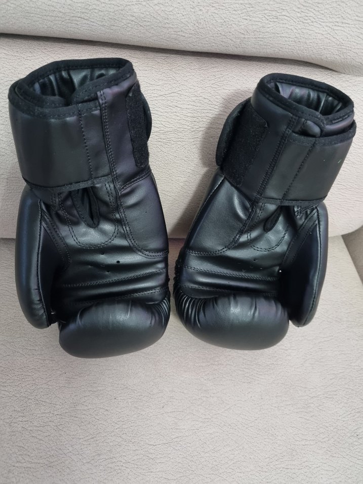 Buffalo Siyah Deri 12 OZ Boks Eldiveni - Görsel 3