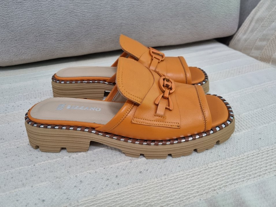 Bizzano marka sıfır Kadın Terlik - Görsel 2