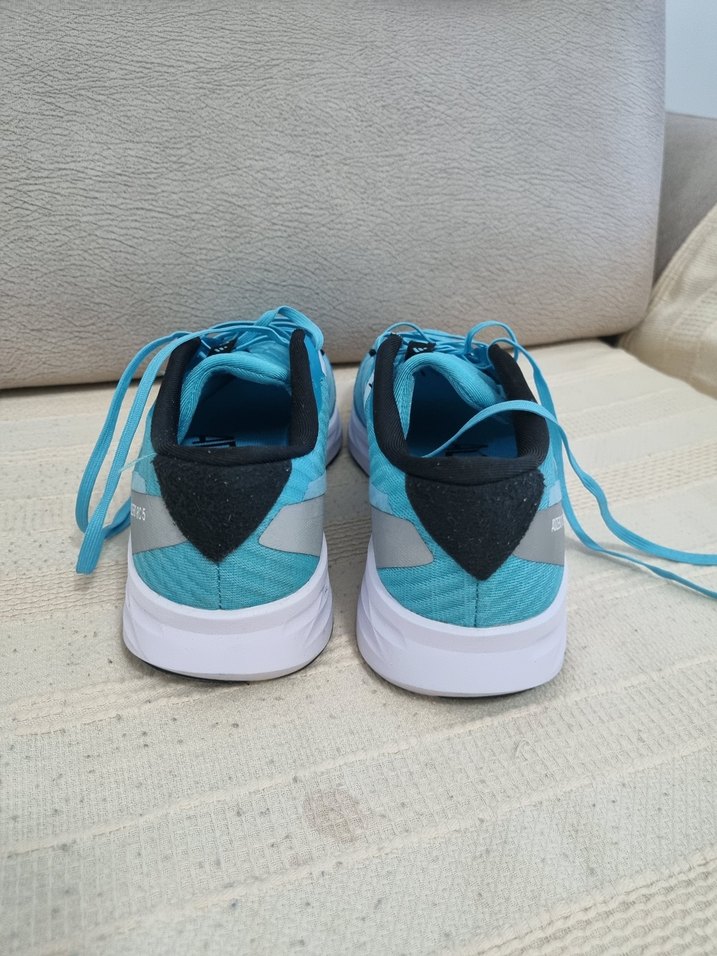 Adidas Adizero RC 5  Erkek Spor Ayakkabısı - Görsel 4